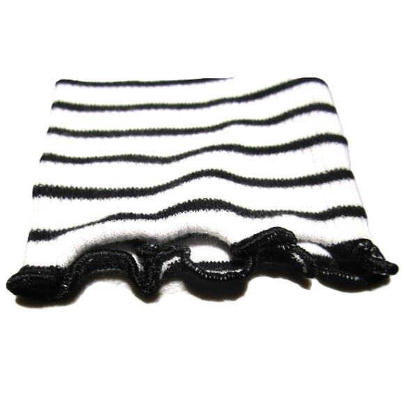 Cat & Jack Toddler Girl's Top Size 4T Black White Striped Ruffle Hem Cuffs - Picture 5 of 8